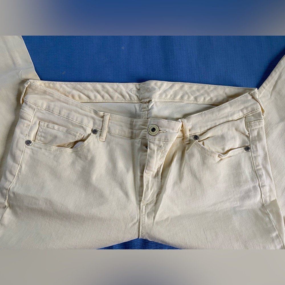Maurices Yellow Ankle & Cropped Jeans